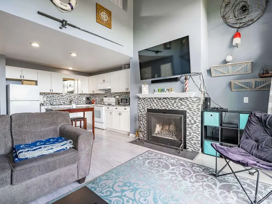 7806 Birch Bay Drive #806, Birch Bay, WA 98230 - #2