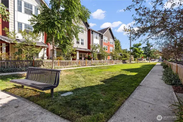 3430 SW Graham Street #903, Seattle, WA 98126
