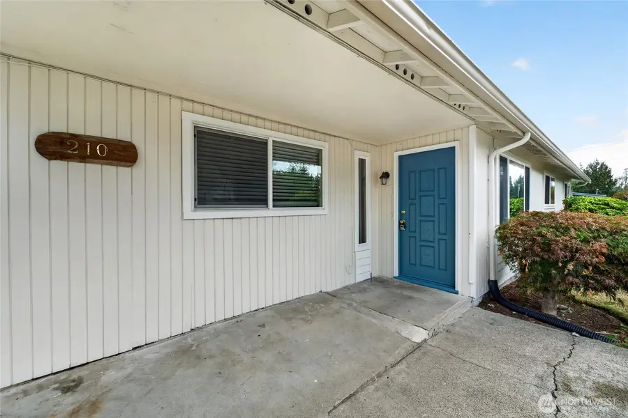 210 N Street Se, Tumwater, WA 98501 - #3