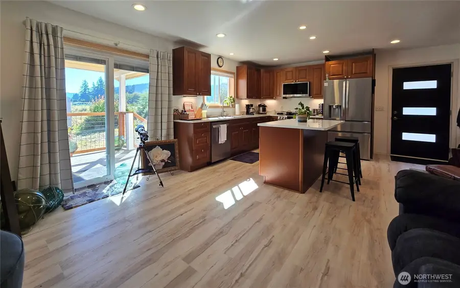 851 Thomas Street, Forks, WA 98331 - #3