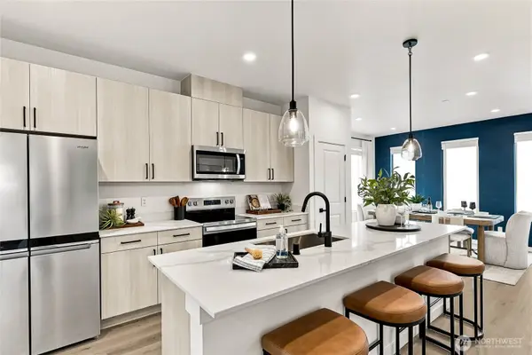 16202 Manor Way #G1, Lynnwood, WA 98087