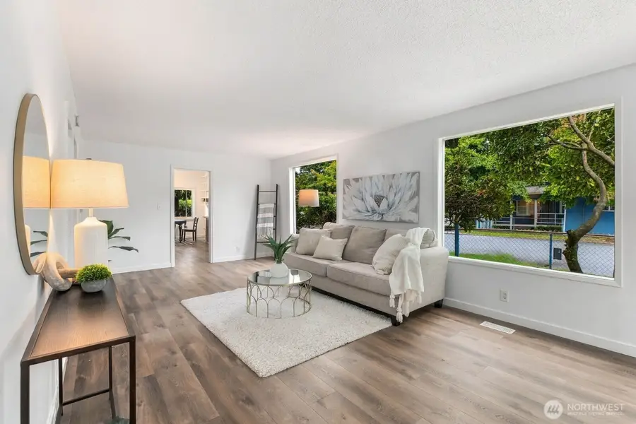 501 Smithers Avenue S, Renton, WA 98055 - #3