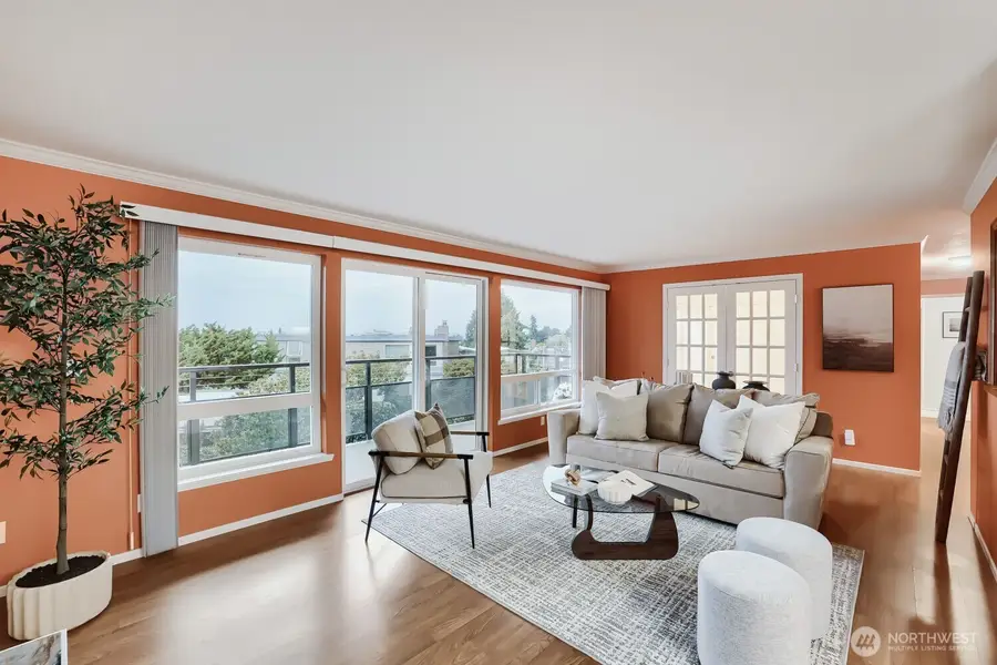 550 Elm Way #206, Edmonds, WA 98020 - #2