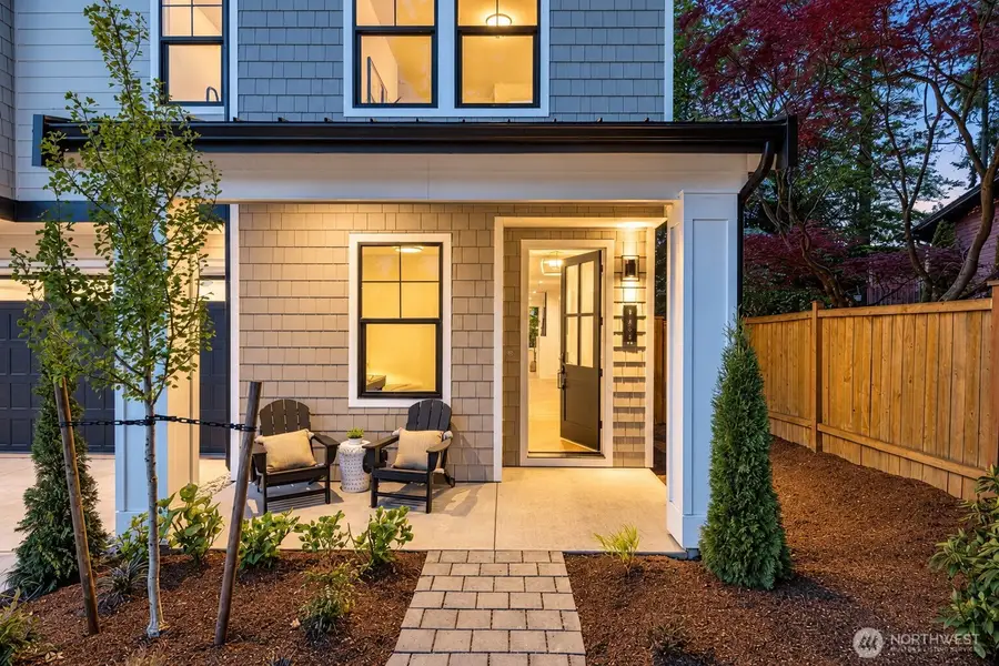 11610 NE 92nd Street, Kirkland, WA 98033 - #2