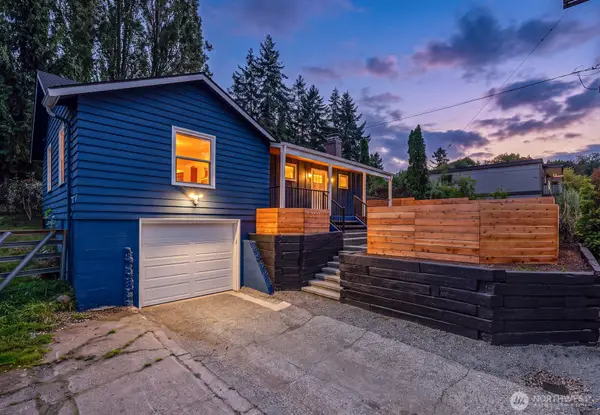 2303 NE 95th St Street, Seattle, WA 98115