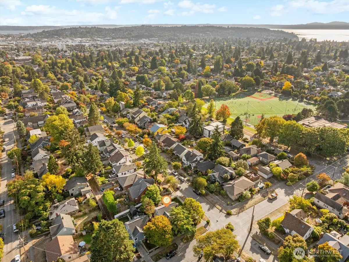 1817 NW 77th Street, Seattle, WA 98117 - #1
