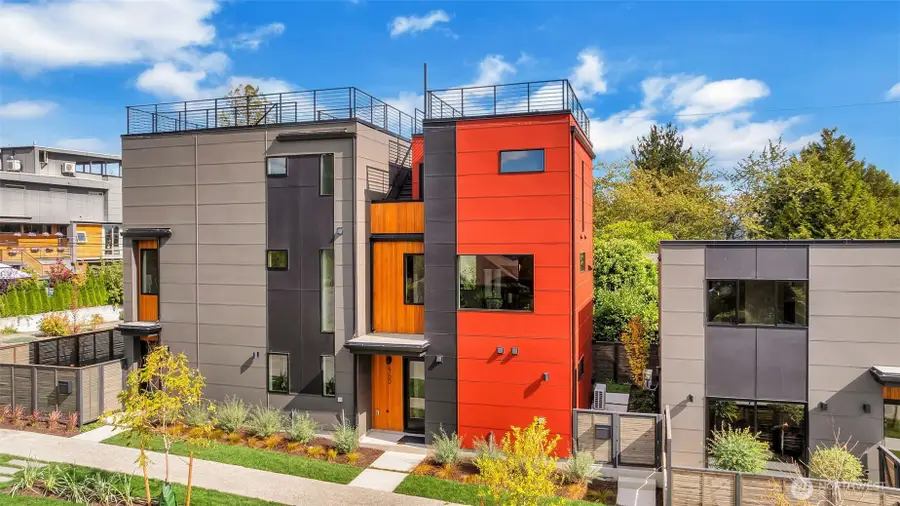 6700 52nd Avenue S, Seattle, WA 98118 - #2