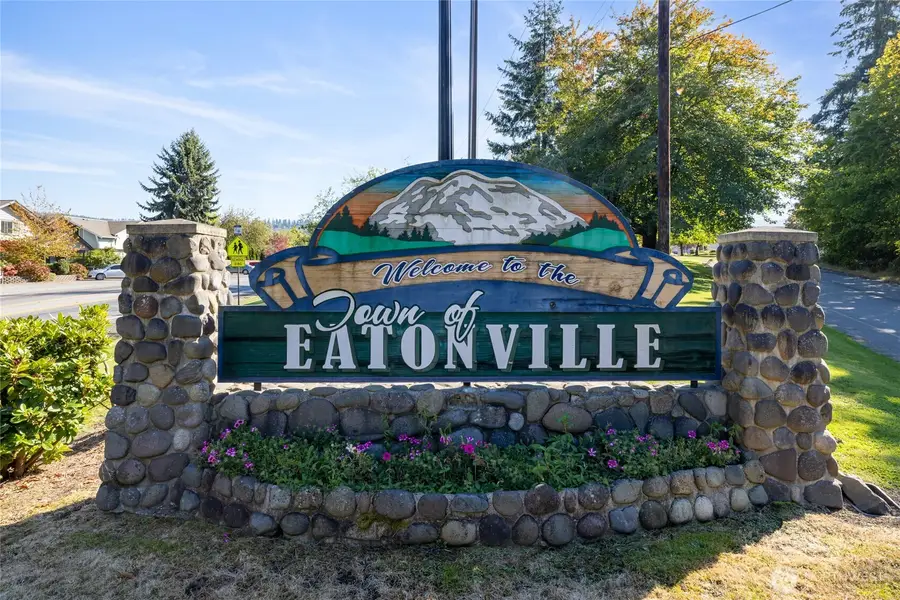 222 Washington Avenue N, Eatonville, WA 98328 - #2