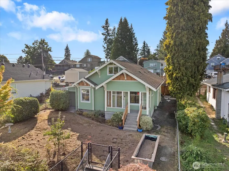 916 E Marine View Drive, Everett, WA 98201 - #2