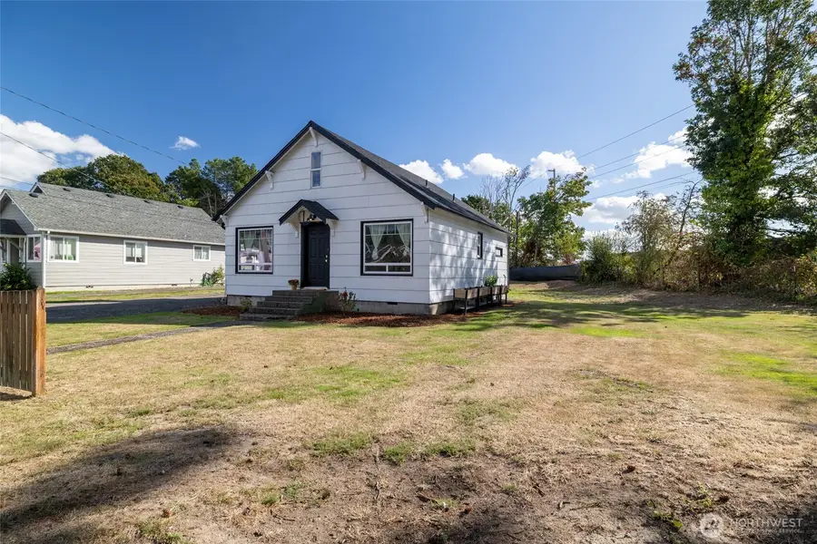 1307 SW Johnson Avenue, Chehalis, WA 98532 - #3