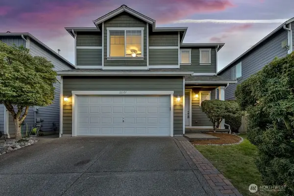 22907 SE 271st Place, Maple Valley, WA 98038