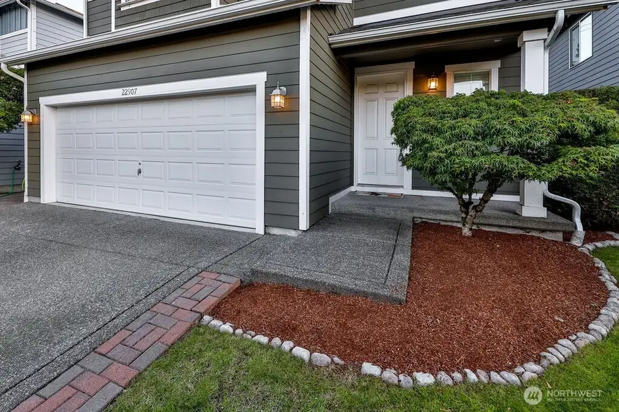 22907 SE 271st Place, Maple Valley, WA 98038 - #2
