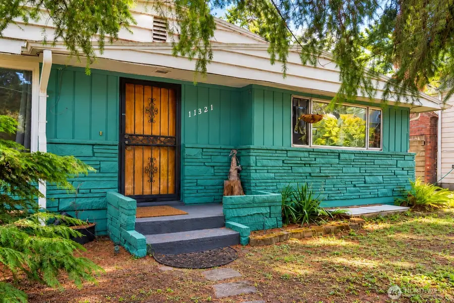 11321 30th Avenue Ne, Seattle, WA 98125 - #2