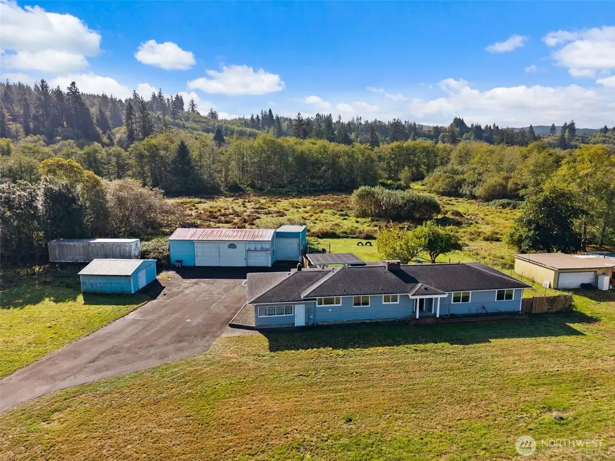 2520 Ocean Avenue, Raymond, WA 98577 - #1