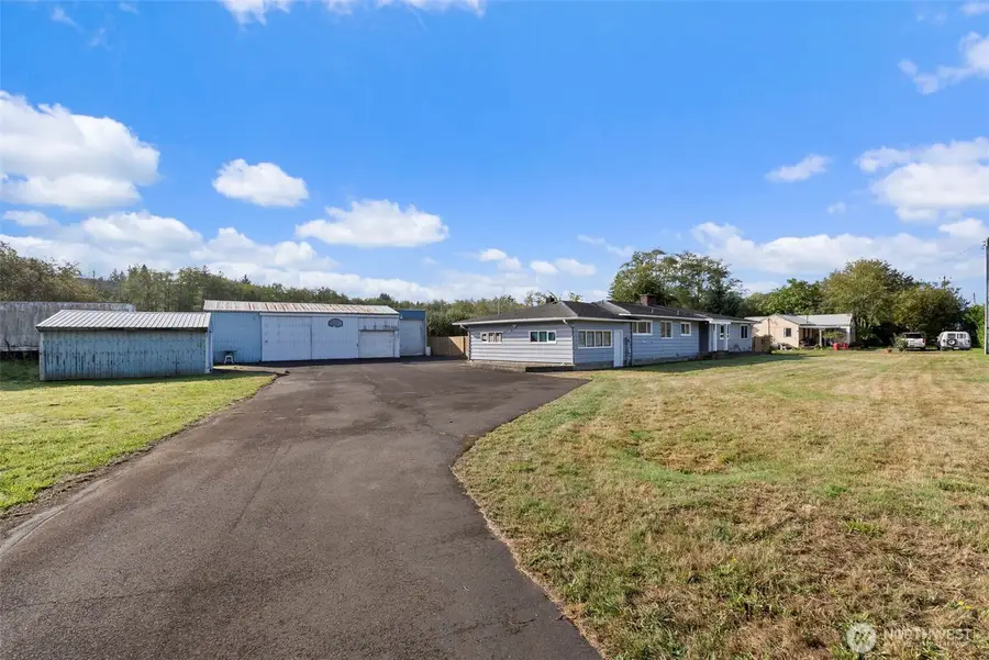 2520 Ocean Avenue, Raymond, WA 98577 - #3