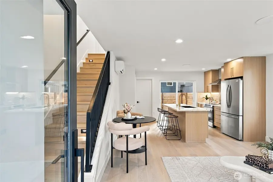 12038 Hiram Place Ne, Seattle, WA 98125 - #2