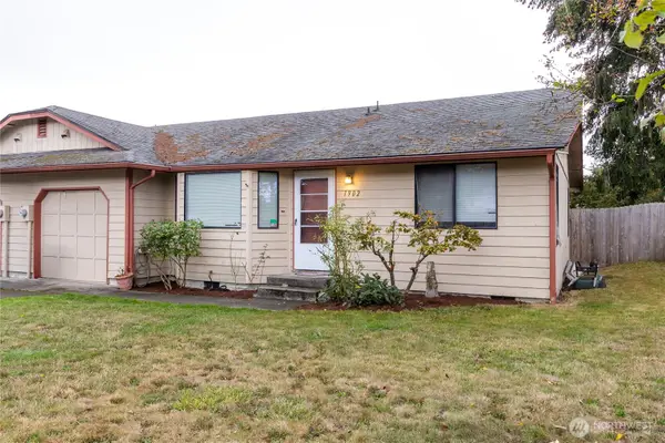 1902 74th Street Ct E, Tacoma, WA 98404