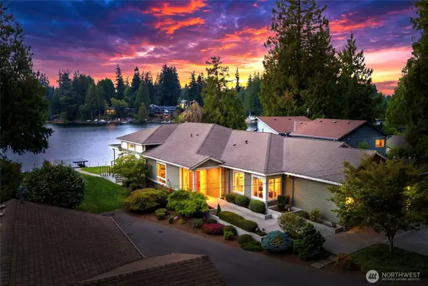 15922 E Shore Drive, Lynnwood, WA 98087