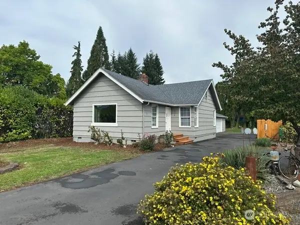 3324 Ocean Beach Highway, Longview, WA 98632