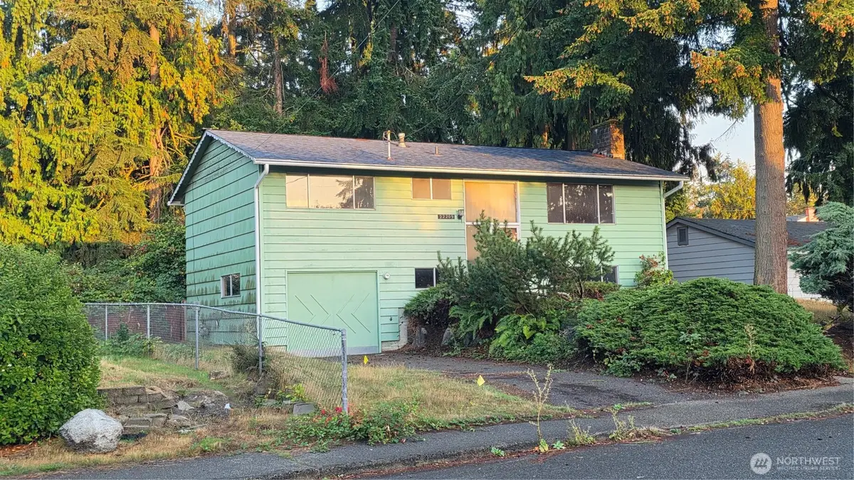 22209 60th Avenue W, Mountlake Terrace, WA 98043 - #1