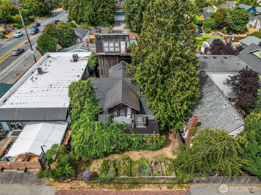 652 NW 85th Street, Seattle, WA 98117 - #3