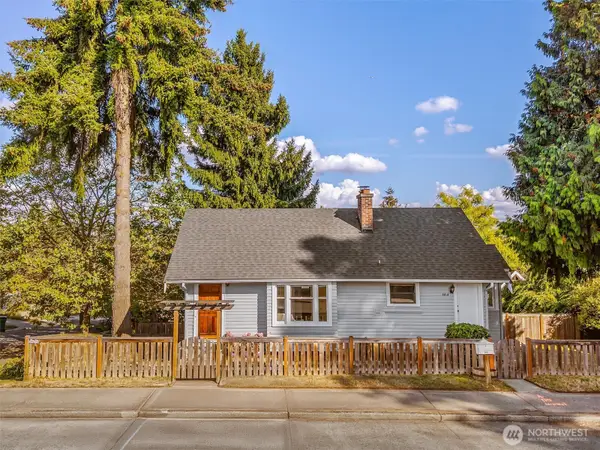 8818 8th Street Nw, Seattle, WA 98117