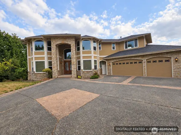 21617 E Lost Lake Road, Snohomish, WA 98296