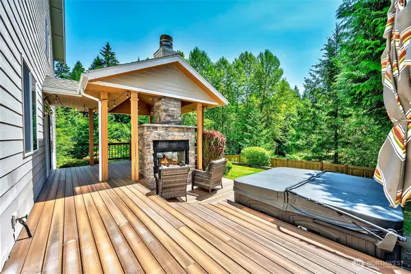 22187 NE 93rd Street, Redmond, WA 98053