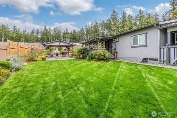 20801 Bonanza Drive E, Bonney Lake, WA 98391