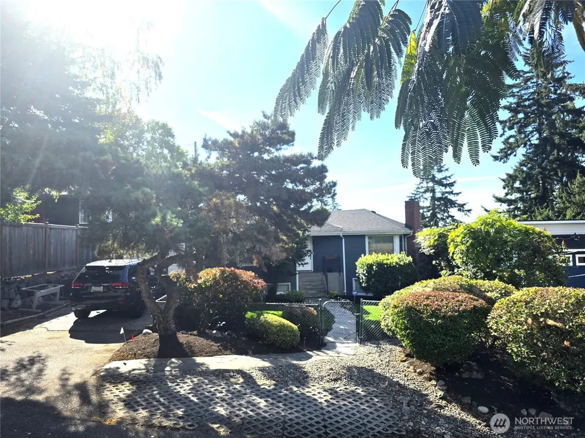 2569 NE 85th Street, Seattle, WA 98115 - #1
