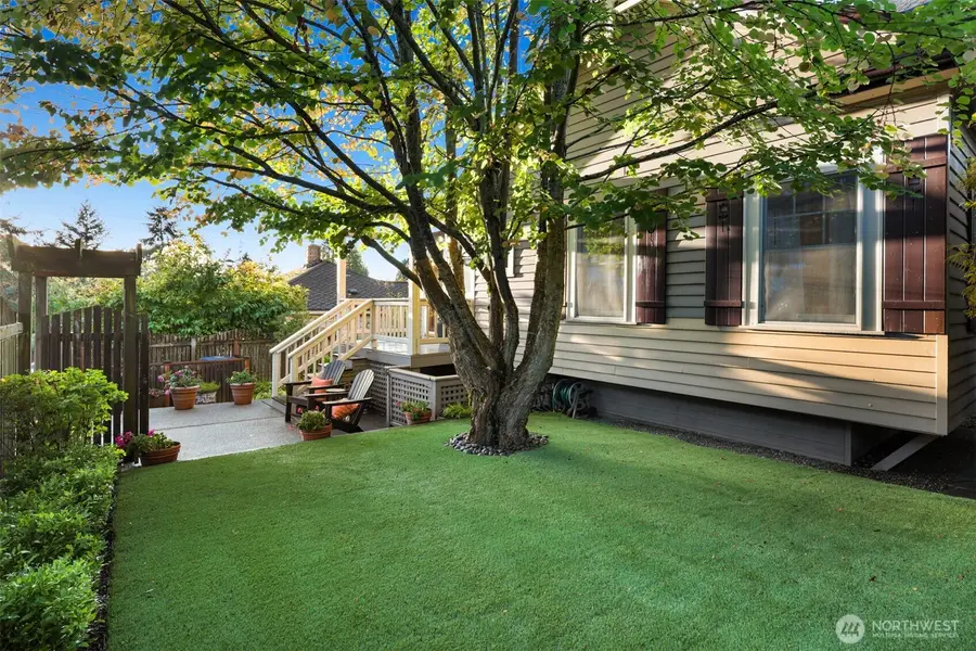 3780 SW Grayson Street, Seattle, WA 98126 - #3