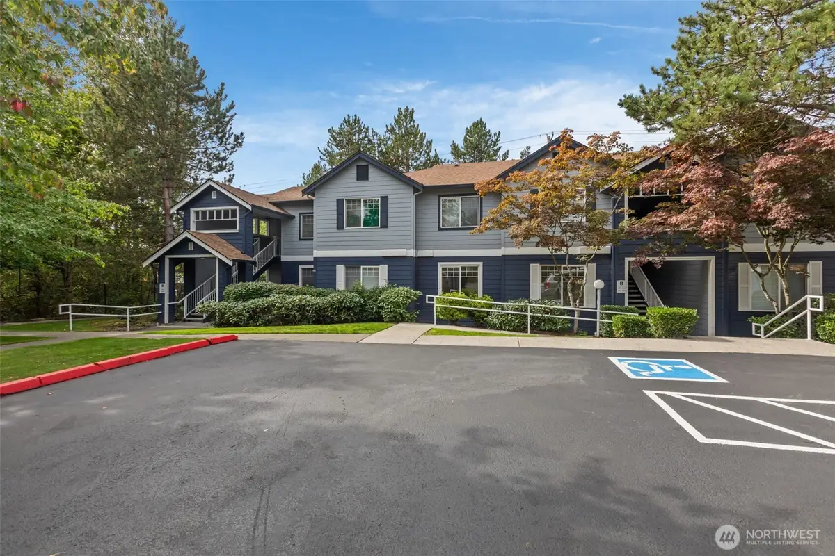 10825 SE 200th Street #B102, Kent, WA 98031 - #1