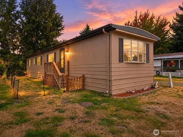 3715 152nd St Ne #32, Marysville, WA 98271