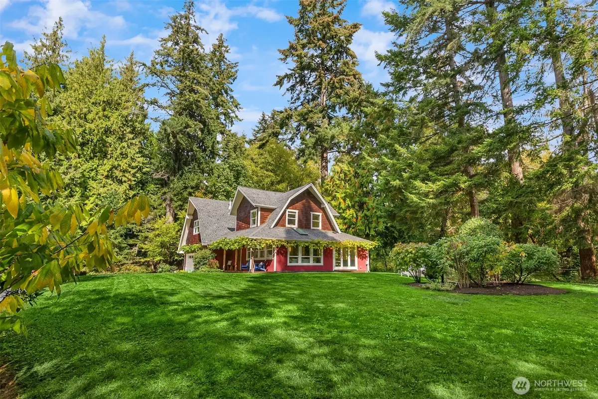 8453 Ferncliff Avenue Ne, Bainbridge Island, WA 98110 - #1