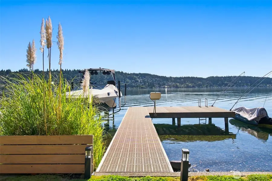 2002 W Lake Sammamish Parkway Ne, Redmond, WA 98052 - #3