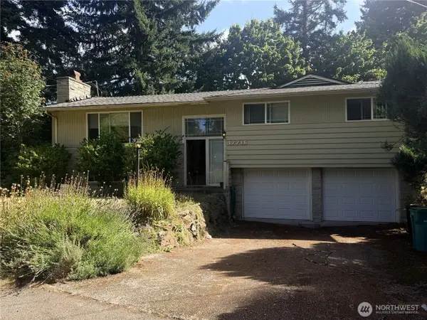 17716 Densmore Avenue N, Shoreline, WA 98133