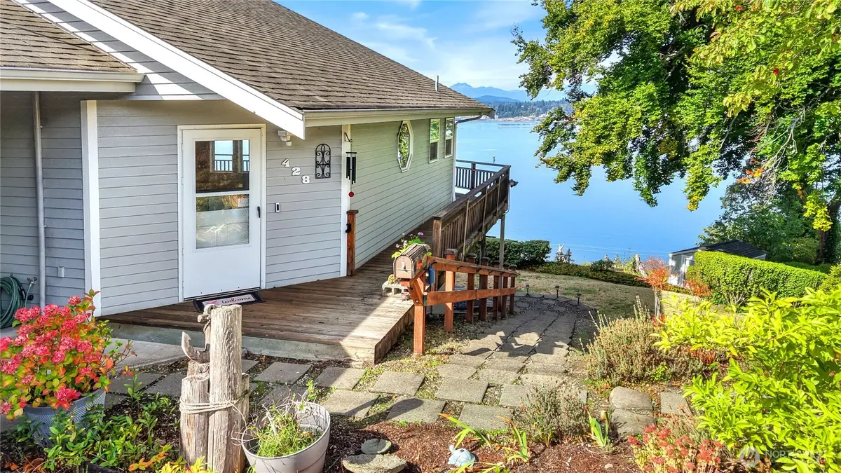 428 Farragut Avenue N, Port Orchard, WA 98366 - #1