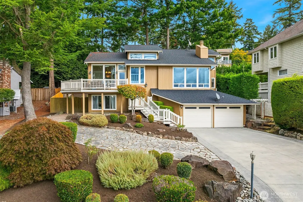 10920 80th Place Ne, Kirkland, WA 98034 - #1