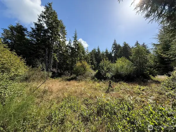 3011 202nd Street #3, Ocean Park, WA 98640
