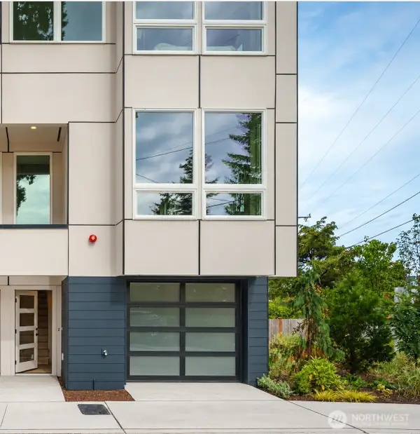 12225 Roseberg Avenue S #1, Seattle, WA 98168
