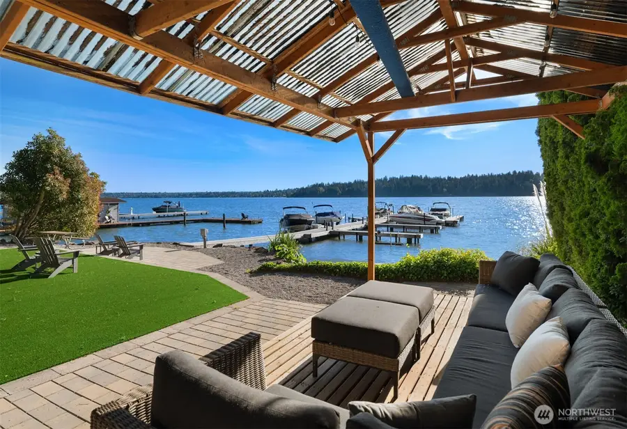 4889 Forest Avenue Se, Mercer Island, WA 98040 - #2