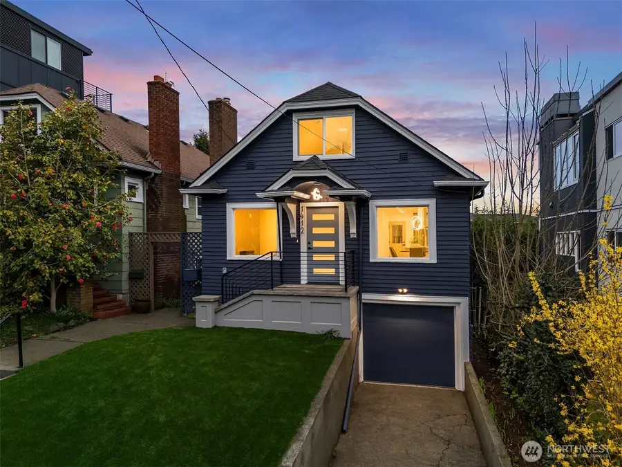 1412 Taylor Avenue N, Seattle, WA 98109 - #2