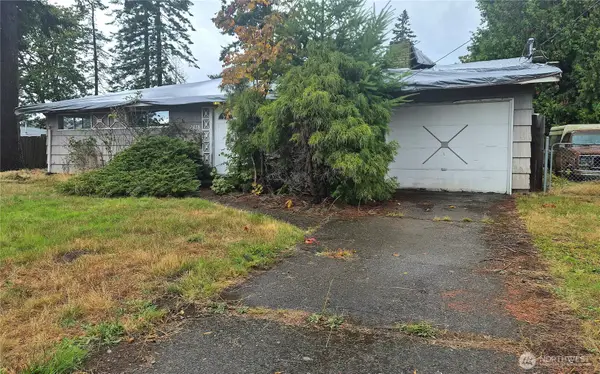9838 S 210th Place, Kent, WA 98031