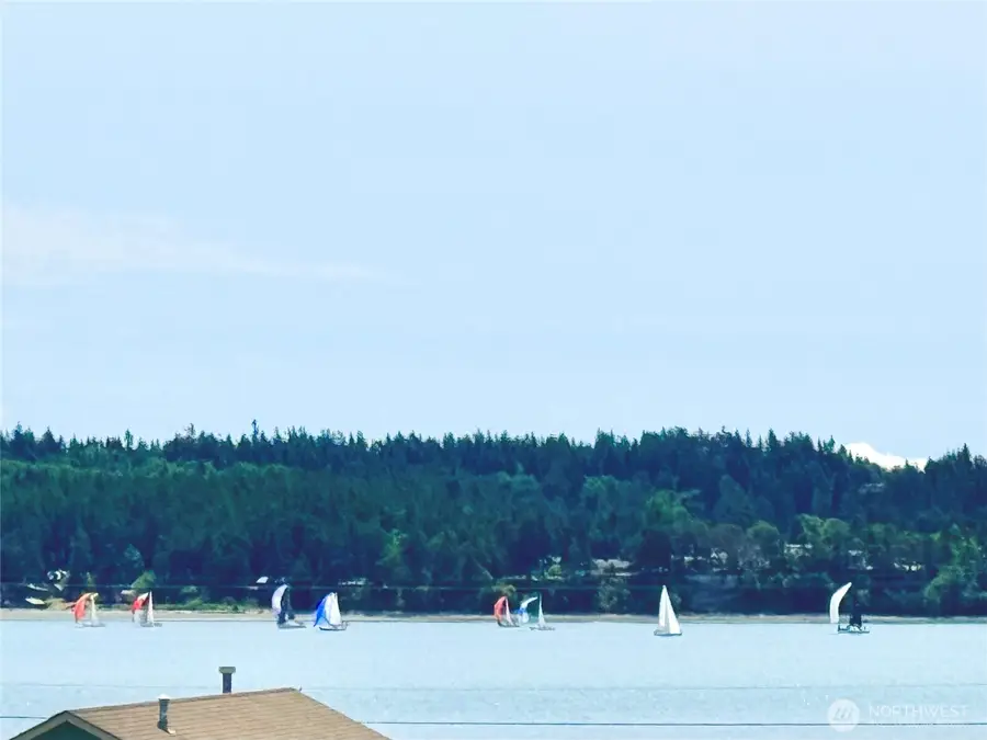 1086 Landing Circle, Oak Harbor, WA 98277 - #3
