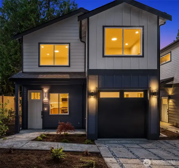 10041 38th Avenue Ne, Seattle, WA 98125