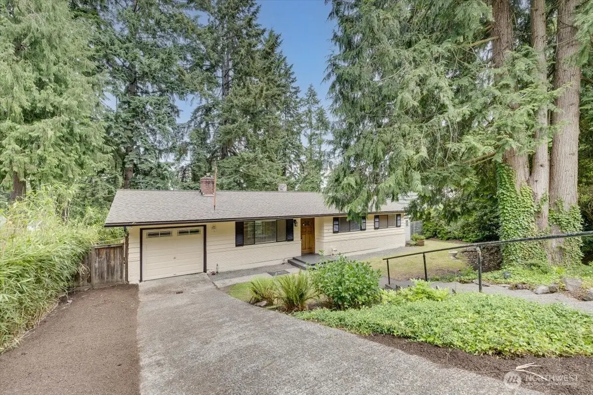 15062 SE 44th Street, Bellevue, WA 98006 - #1