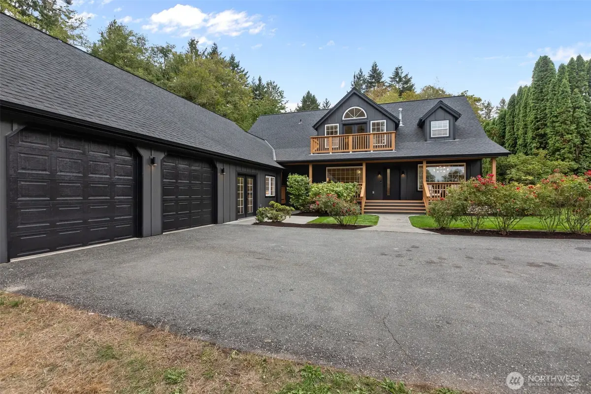 10454 Arrow Point Drive Ne, Bainbridge Island, WA 98110 - #1