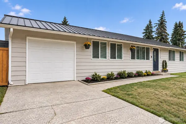 2326 Maple Lane, Steilacoom, WA 98388