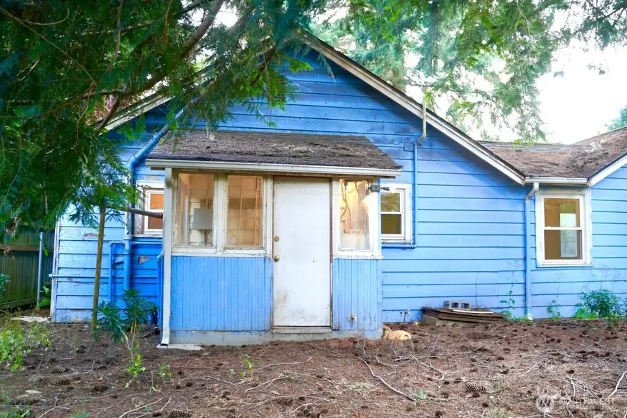 14040 Ashworth Avenue N, Seattle, WA 98133 - #3