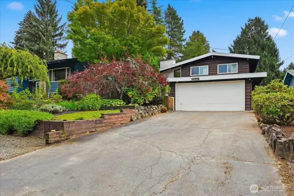 14036 17th Avenue Ne, Seattle, WA 98125